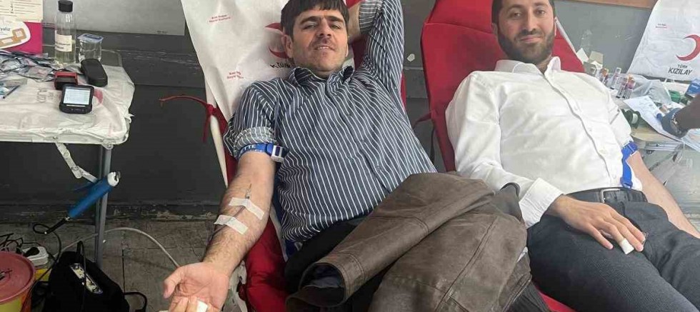 Kızılay Dicle’de kan bağışı kampanyası düzenledi