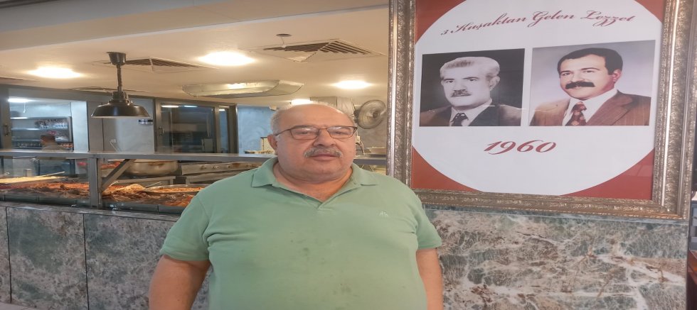 MEŞHUR PAÇACI FAZIL USTA: “EMEĞİN OLDUĞU YERDE UMUT VARDIR”
