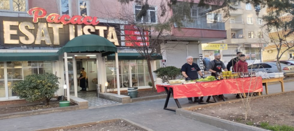 Ramazan’da Lezzetin Buluşma Noktası: Meşhur Paçacı Esat Usta