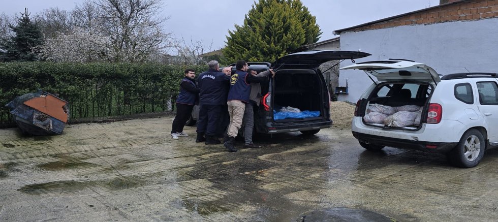 Silivri’de satışa hazır 306 kilo at eti yakalandı, 3 kişi gözaltına alındı