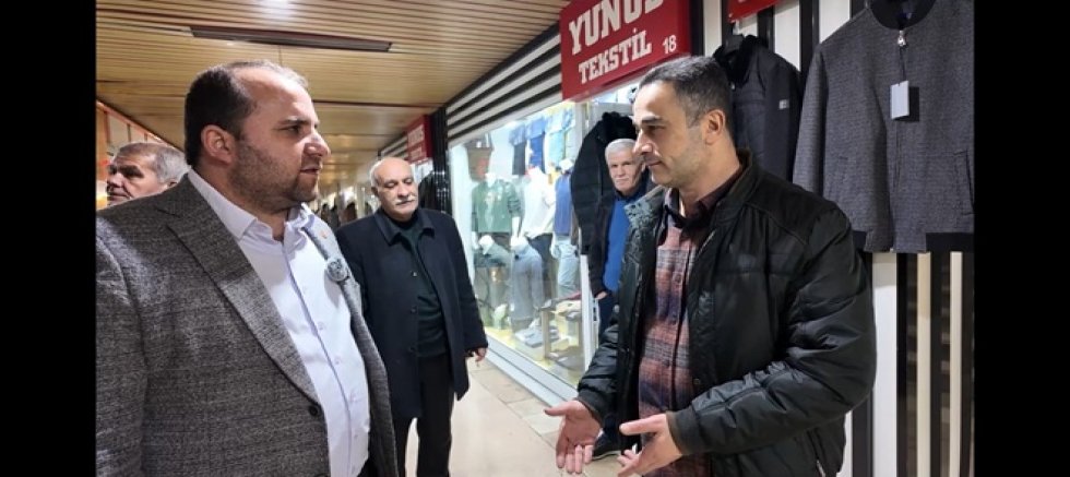 Yeniden Refah Partisi Diyarbakır İl Başkanı Ali Erdem Sur Esnafını Ziyaret Etti