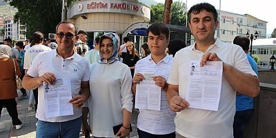 Aile boyu üniversite sınavına girdiler