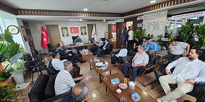 Ak Parti Diyarbakır İl Başkanı Hamit Sümer'e hayırlı olsun ziyaretleri sürüyor