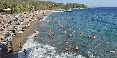Bodrum’da adım atacak yer kalmadı, nüfus 800 bine ulaştı