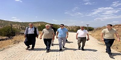 Dikyol Mahallesi’nde Yol Çalışmaları Tamamlandı: Çermik Belediye Başkanı Karamehmetoğlu ve Kaymakam Karataş Yerinde İncelemede Bulundu