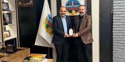 Diyarbakır Kuyumcular Odası’na Kızılay’dan Anlamlı Ödül
