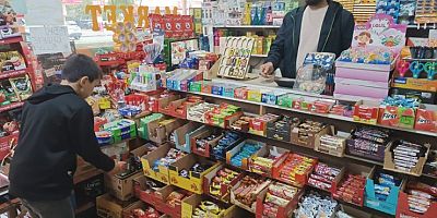 Küçük esnaf ayakta kalma mücadelesi veriyor