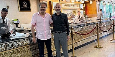 Meşhur Kadayıfçı Sıtkı Usta, yabancı büyükelçileri ağırladı