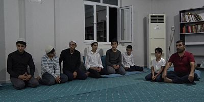 Muhammed Recai Arslan Yatılı Erkek Kur’an Kursunda gençler ilim öğreniyor