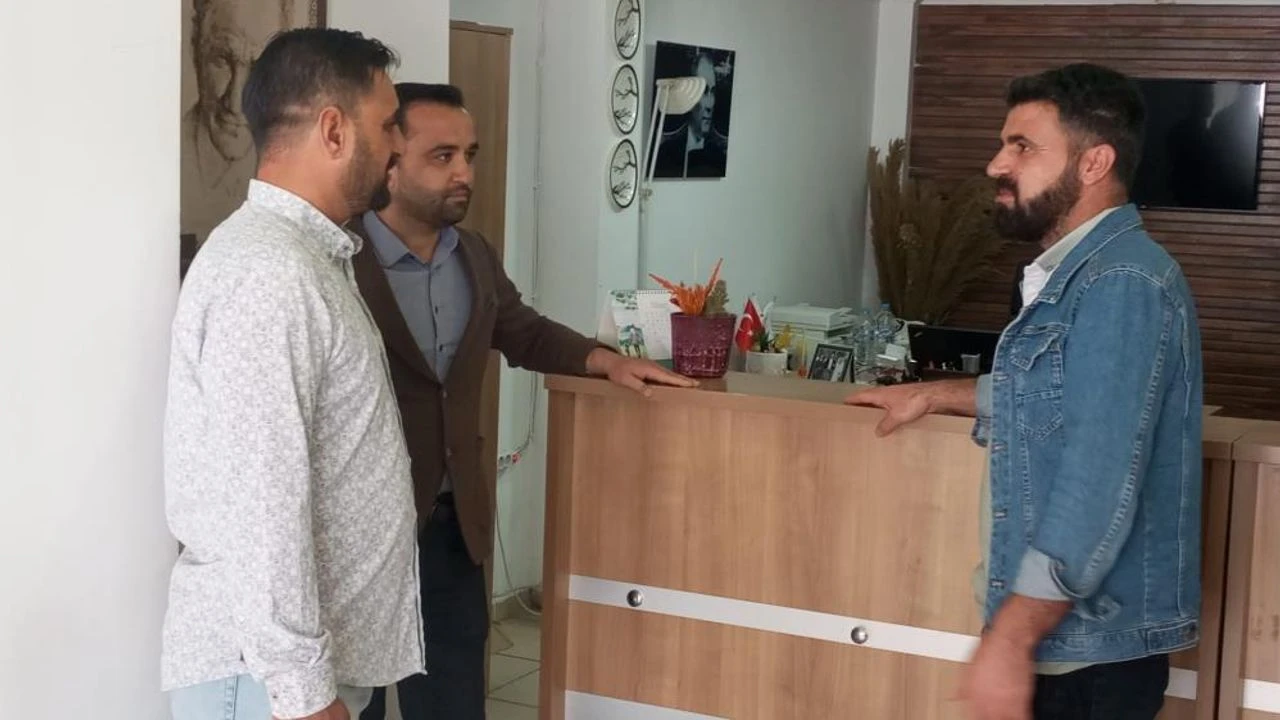 Noter çalışanının dikkati iki tarafı da dolandırılmaktan kurtardı