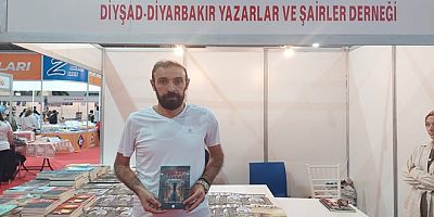 Şair Hüseyin Acar, “Ömrümün Hasar Tutanağı” ile Edebiyat Sahnesine Geri Döndü