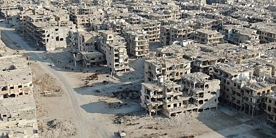 Suriye'de 13 yıl sonra mahallesine döndü, evini enkaza dönmüş buldu